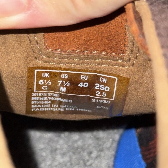 Clarks Barnes Mid Moc Toe Brown Suede Outdoor Comfort Boots Men's Size 7.5 - Picture 8 of 8